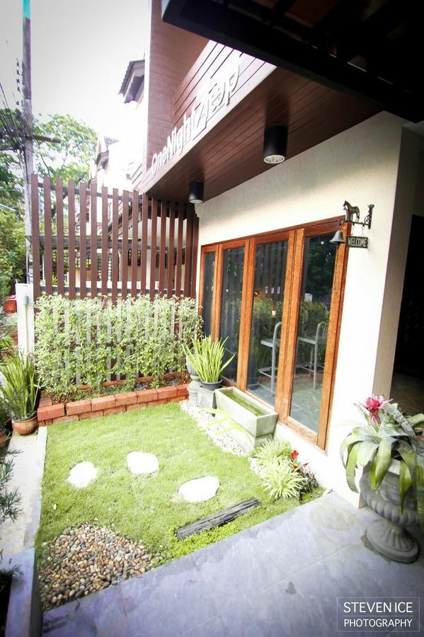 Albergue One Night Zleep At Nimman Chiang Mai Exterior foto